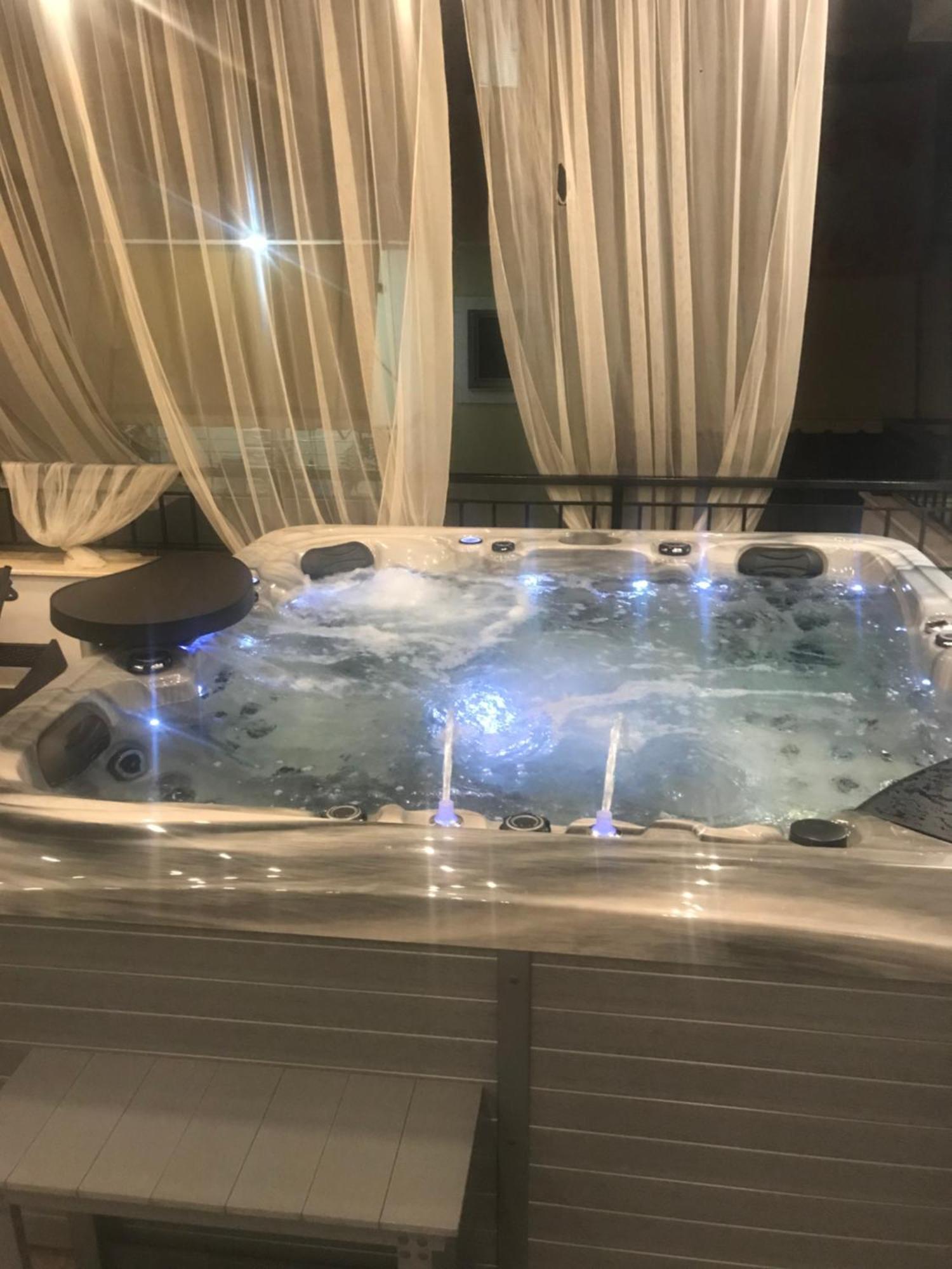 Pirro Luxury Apartment Sarandë Exteriör bild